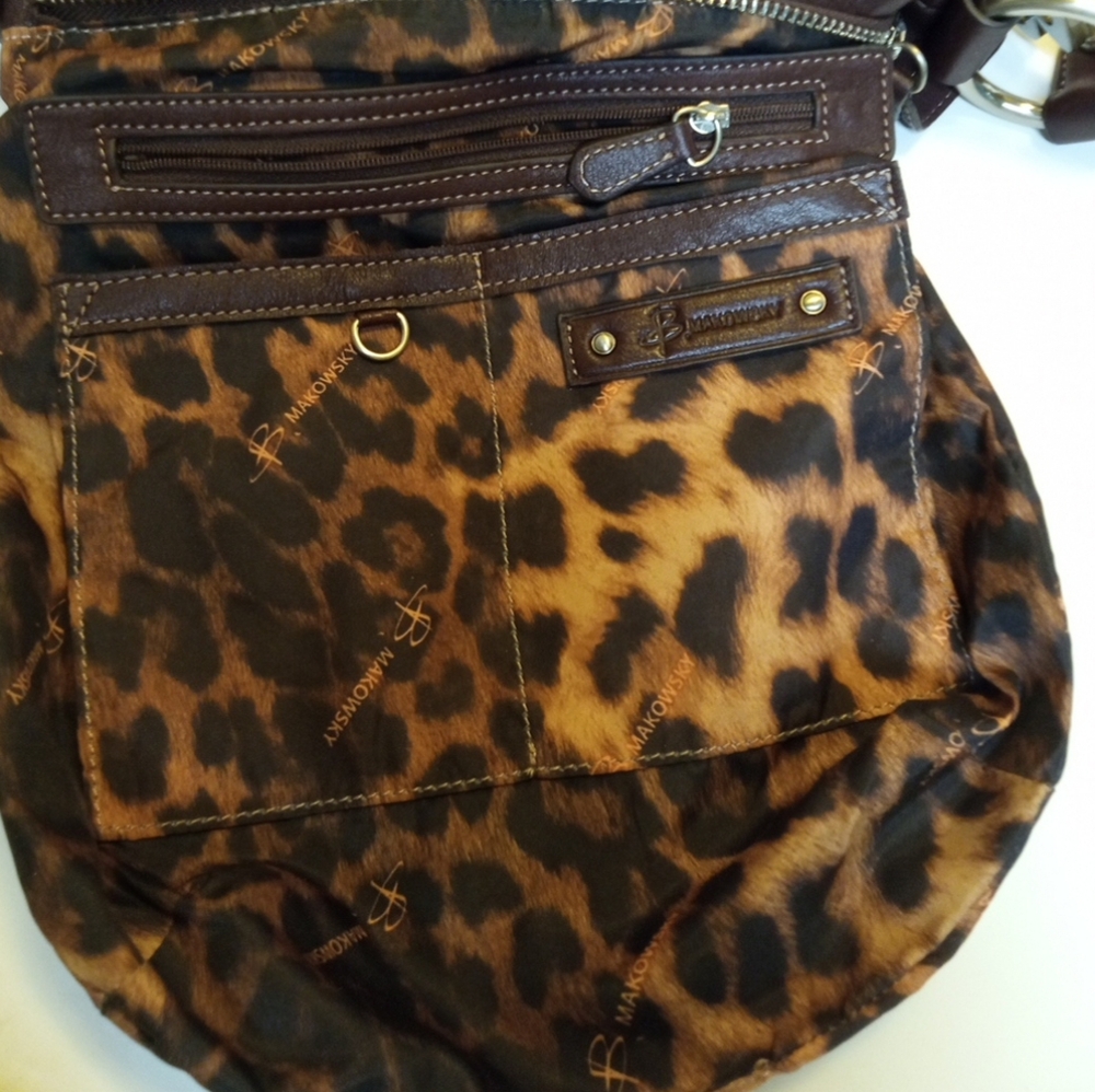 Bag B Makowsky Dark Brown Pebbled Leather Crossbody Shoulder Hand Bag - Picture 5 of 9